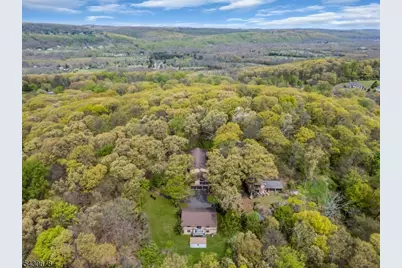 14 Beaver Brook Dr, Washington Township, NJ 07853 - Photo 21