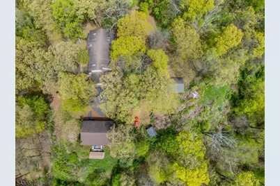 14 Beaver Brook Dr, Washington Township, NJ 07853 - Photo 5
