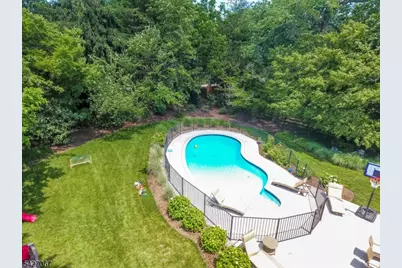 45 Joanna Way, Millburn, NJ 07078 - Photo 3