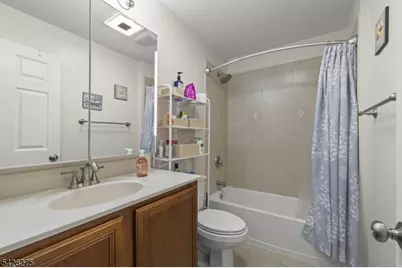 279 Nathan Ct, Aberdeen Township, NJ 07721 - Photo 11