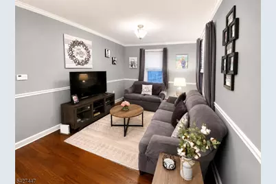 74 8th Ave, Hawthorne, NJ 07506 - Photo 5
