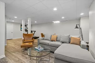 13 Julia Pl, Mount Olive, NJ 07828 - Photo 33