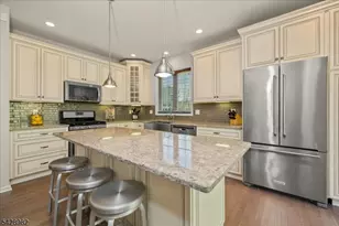 13 Julia Pl, Mount Olive, NJ 07828 - Photo 13