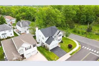 2 Danberry Ln, Bridgewater Twp., NJ 08807 - Photo 49