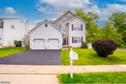 2 Danberry Ln, Bridgewater Twp., NJ 08807 - Photo 1