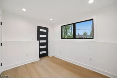 148 Great Hills Rd, Millburn, NJ 07078 - Photo 29