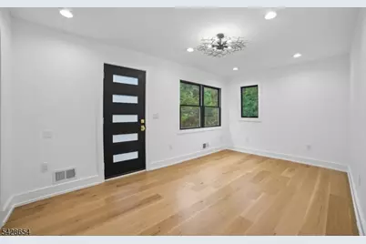 148 Great Hills Rd, Millburn, NJ 07078 - Photo 13