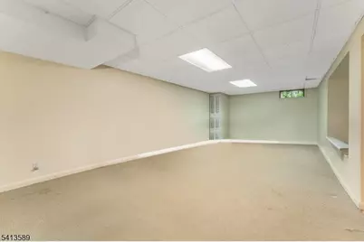 19 Hillside Dr, Clinton, NJ 08809 - Photo 27