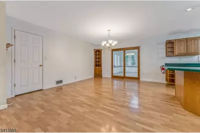 19 Hillside Dr, Clinton, NJ 08809 - Photo 11