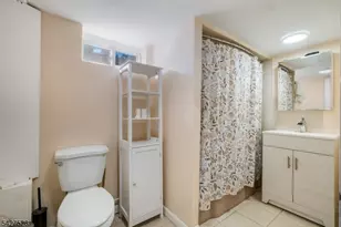 812 Sterling St, Plainfield, NJ 07062 - Photo 21