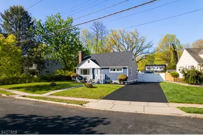 812 Sterling St, Plainfield, NJ 07062 - Photo 3