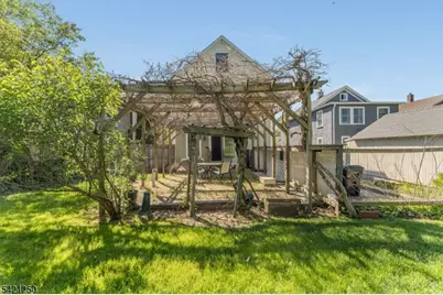22 Broad St, Flemington, NJ 08822 - Photo 35