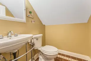 22 Broad St, Flemington, NJ 08822 - Photo 31