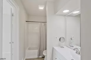 81 Almond Dr, Franklin Township, NJ 08873 - Photo 13