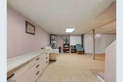 544 Goffle Hill Rd, Hawthorne, NJ 07506 - Photo 17