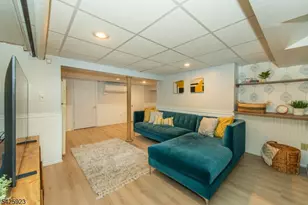 16 Haines Dr, Bloomfield, NJ 07003 - Photo 35