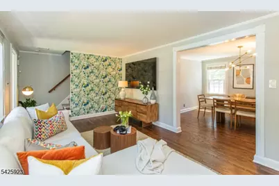 16 Haines Dr, Bloomfield, NJ 07003 - Photo 11