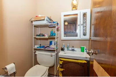 230 Aldene Rd, Roselle, NJ 07203 - Photo 9