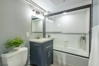 49 Harvard St, Montclair, NJ 07042 - Photo 29