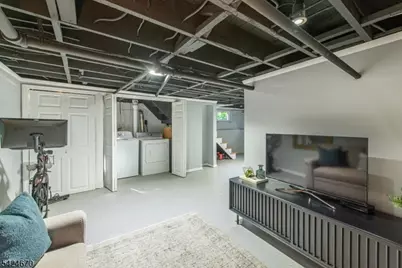 49 Harvard St, Montclair, NJ 07042 - Photo 27