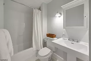 27 Bedford Rd, Summit, NJ 07901 - Photo 33