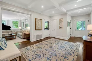 27 Bedford Rd, Summit, NJ 07901 - Photo 9