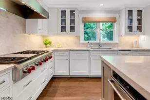 27 Bedford Rd, Summit, NJ 07901 - Photo 15