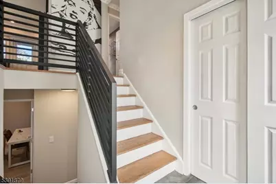 223 Chaucer Dr, Berkeley Heights Township, NJ 07922 - Photo 3
