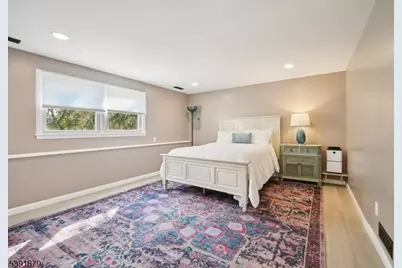 223 Chaucer Dr, Berkeley Heights Township, NJ 07922 - Photo 23