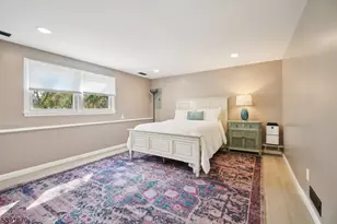 223 Chaucer Dr, Berkeley Heights Township, NJ 07922 - Photo 23