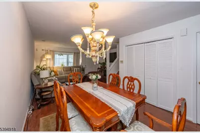 3 Martha Ct, Newark, NJ 07103 - Photo 7