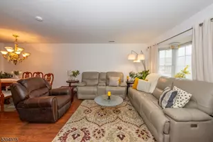 3 Martha Ct, Newark, NJ 07103 - Photo 5