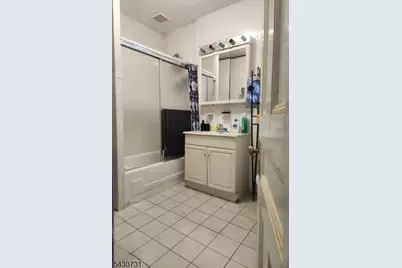 324 Clifton Ave, Newark, NJ 07104 - Photo 21