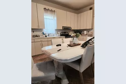 324 Clifton Ave, Newark, NJ 07104 - Photo 9