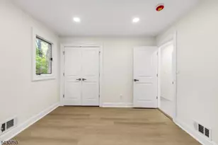 34 Miller Rd, South Brunswick Township, NJ 08512 - Photo 23