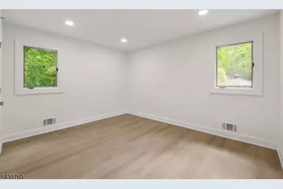 34 Miller Rd, South Brunswick Township, NJ 08512 - Photo 19