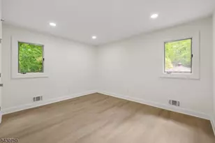 34 Miller Rd, South Brunswick Township, NJ 08512 - Photo 19