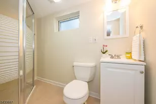 91 Ernst Ave, Bloomfield, NJ 07003 - Photo 23