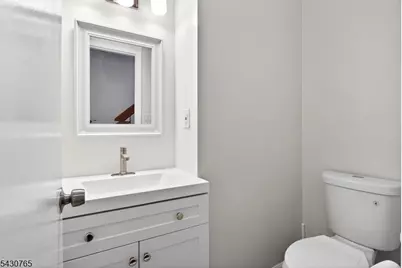 61 Freemont Ct, Franklin Township, NJ 08873 - Photo 17