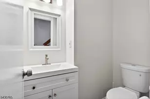 61 Freemont Ct, Franklin Township, NJ 08873 - Photo 17