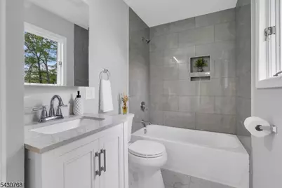 385 Maxim Dr, Hopatcong, NJ 07843 - Photo 27