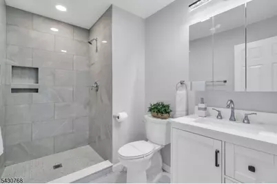 385 Maxim Dr, Hopatcong, NJ 07843 - Photo 23