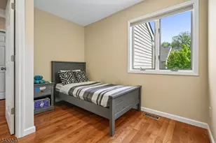 137 Kingston Ct, Madison, NJ 07940 - Photo 27