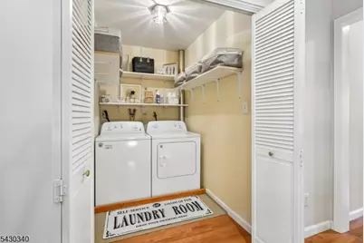 137 Kingston Ct, Madison, NJ 07940 - Photo 21