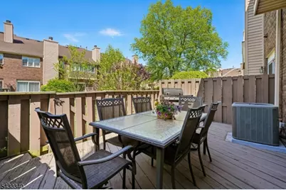 137 Kingston Ct, Madison, NJ 07940 - Photo 31