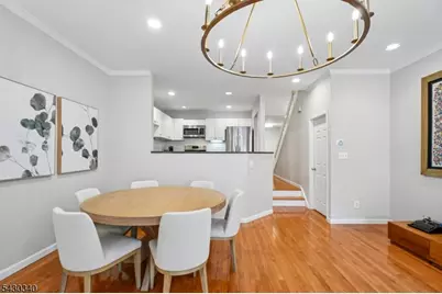 137 Kingston Ct, Madison, NJ 07940 - Photo 9