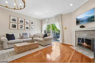 137 Kingston Ct, Madison, NJ 07940 - Photo 13