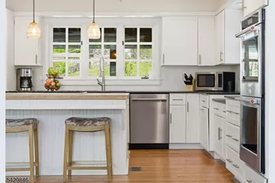 12 Cold Springs Road, Tewksbury Township, NJ 07830 - Photo 11