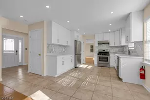 71 Nostrand Rd, Hillsborough Township, NJ 08844 - Photo 11