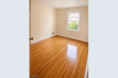 2479 Dayton Ave, Union Township, NJ 07083 - Photo 9
